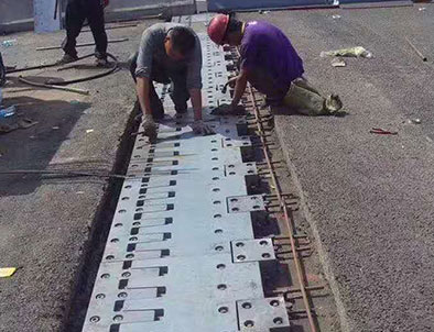 桥梁伸缩缝更换 - 河北瑞铭橡胶制品有限公司图片2